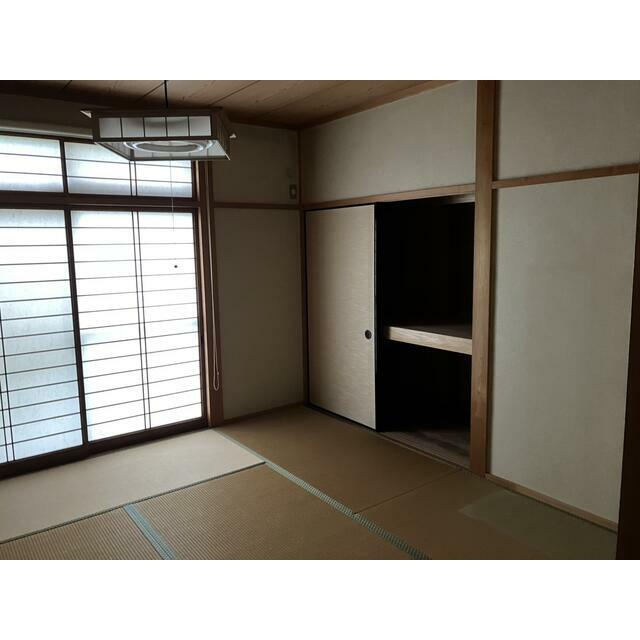 鳥取市浜坂8丁目の和室