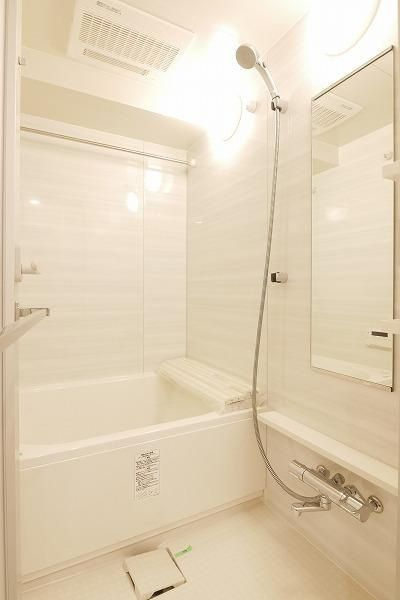 プレミアムキューブG北新宿の浴室|■浴室暖房乾燥機能付きバス♪