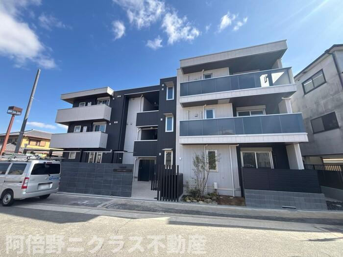 スペチアーレ杭全