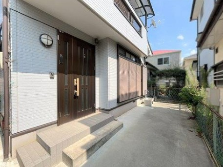 【中古】川越市旭町３丁目中古住宅の駐車場|軽自動車１台停められます！