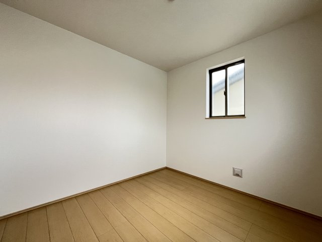 「西宮市新築一戸建」西宮浜町の洋室|使い勝手のいい洋室です　4.5帖