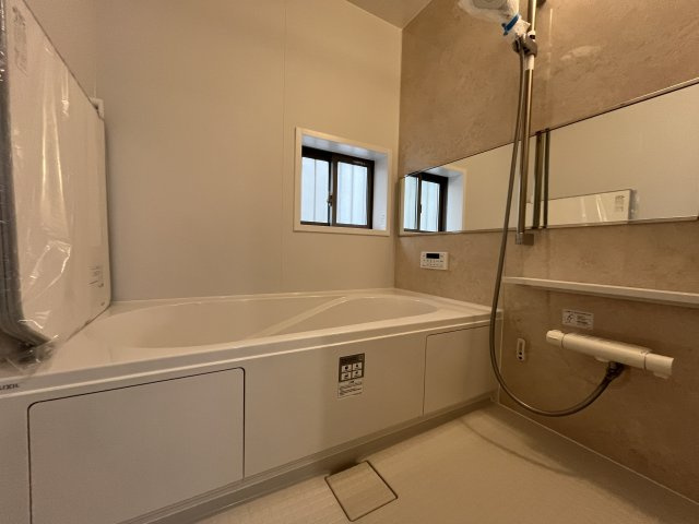 「西宮市新築一戸建」西宮浜町の浴室|お風呂で日々の疲れを落としましょう