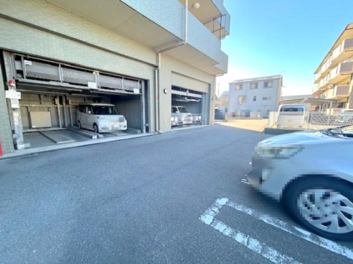 ソレアード枚方の駐車場|■物件内覧・資金計画相談・住宅ローン相談、リフォーム相談、お問合せ受付中■
※当日・翌日のご内覧、ご相談はお電話でのお問合せがスムーズです！