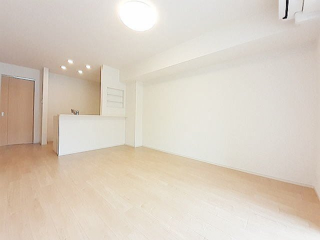 トータルインＭの居間・リビング