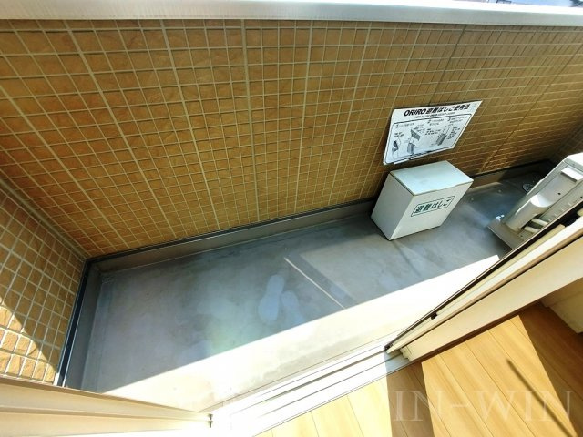 豊橋市三ツ相町のアパートのバルコニー|イメージ（同建物内別部屋の写真です）