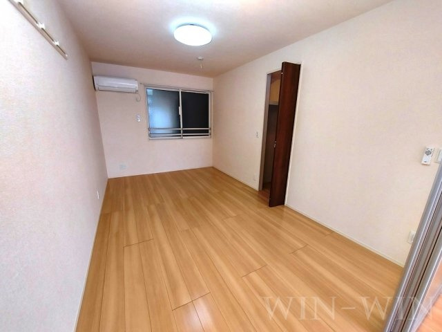 豊橋市三ツ相町のアパートの寝室|イメージ（同建物内別部屋の写真です）