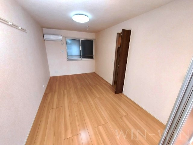 豊橋市三ツ相町のアパートの寝室|イメージ（同建物内別部屋の写真です）