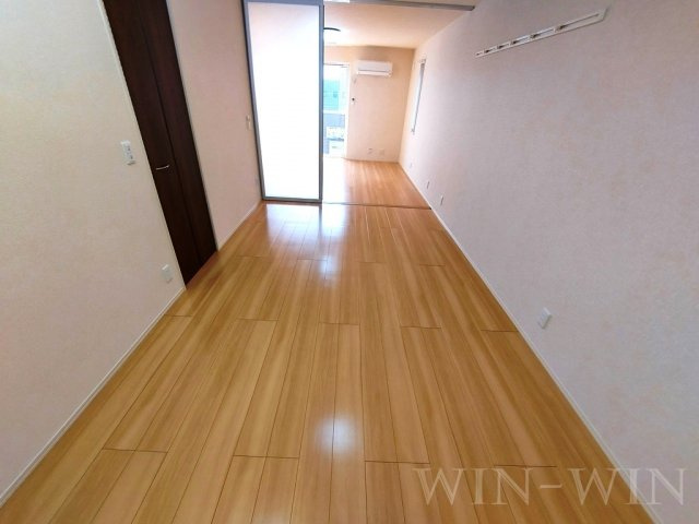 豊橋市三ツ相町のアパートの寝室|イメージ（同建物内別部屋の写真です）