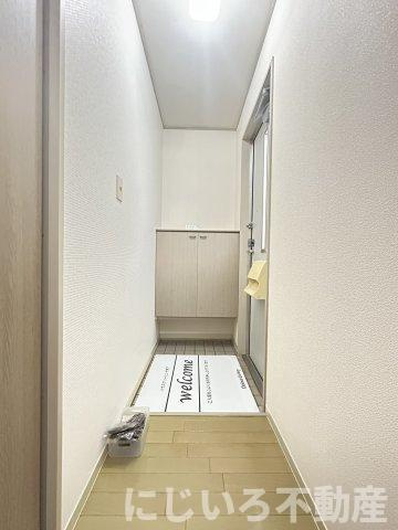 アビタシオン那賀川Bの玄関