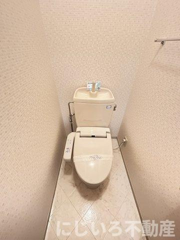 アビタシオン那賀川Bのトイレ