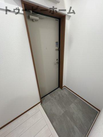 クオーレ小手指の玄関|収納もある玄関です