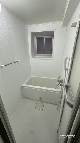 サンシャイン甲南の浴室|落ち着いた空間のお風呂です