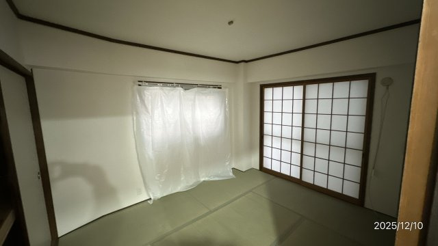 サンシャイン甲南の収納|趣のある和室です