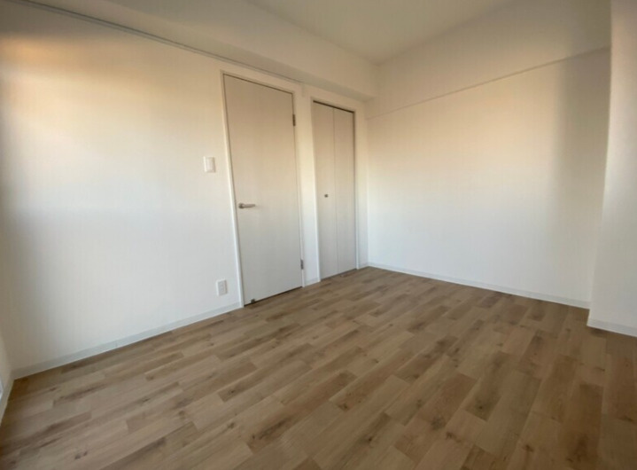 メインステージ弓木町の内装