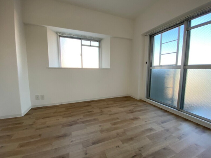 メインステージ弓木町の居間・リビング