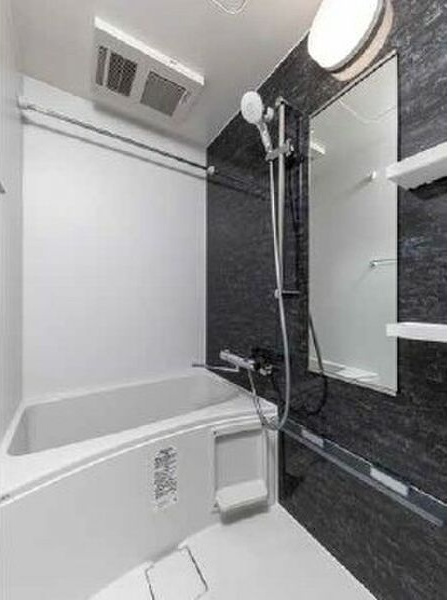 ワールドアイ名古屋城北の浴室