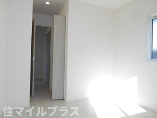 【洋室】 | 郡山市静西1丁目新築一戸建て3棟 | きれいな洋室です