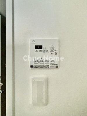 【冷暖房・空調設備】 | ステージファースト根岸 | 【浴室乾燥機】暖房・冷風・換気・乾燥が可能です。毎日を快適に過ごせるうれしい機能が揃っています。雨の日の洗濯物も安心です。