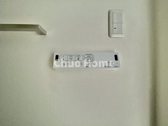 ステージファースト根岸の内装|【ウォシュレット】清潔に使いたいお手洗いには最適な設備です。もちろんウォームレットも標準装備です。