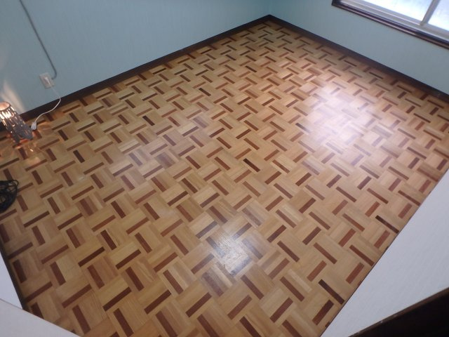 西堤2丁目貸家の洋室