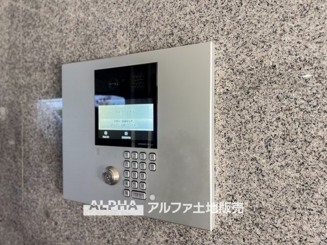 アイディーコート府中のセキュリティ|【Auto lock】
◆オートロック◆不要なセールスや不審者をシャットアウトし静かで快適なシステムは私達に恙ないライフスタイルを与えてくれます。