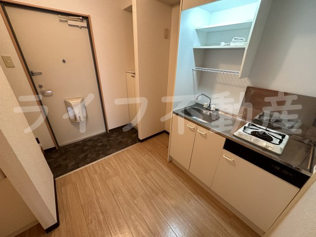 M’プラザ布施駅前のキッチン|コンパクトなキッチンで掃除もラクラク