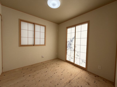 【和室】 | うるま市赤野（全3棟）B号棟 | B号棟　和室4.5帖＋収納付き♪