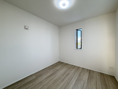 【洋室】 | うるま市赤野（全3棟）B号棟 | B号棟　洋室5.25帖＋CL付き♪