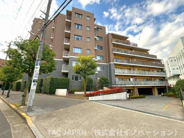 ジェイパーク北千住モナクレイスの外観