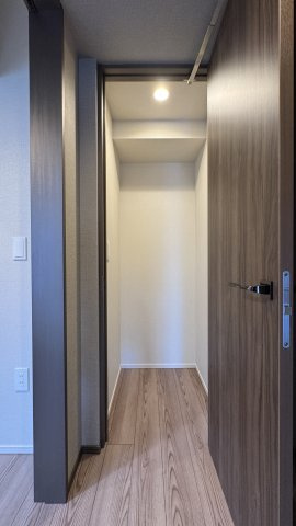 ネベル北四番丁　priéreの収納|GC（グランクローク）
※家具・小物（調度品）は販売価格に含まれません。
2025年2月撮影