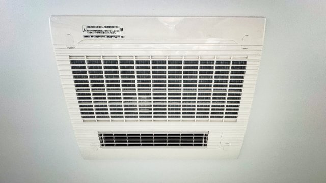 ネベル北四番丁　priéreの浴室|浴室換気暖房乾燥機　