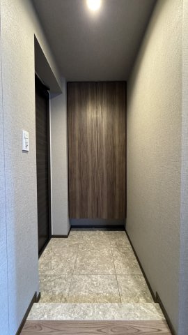 ネベル北四番丁　priéreの玄関|2025年2月撮影