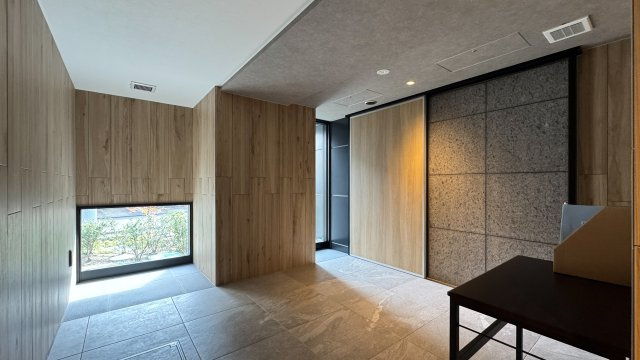 ネベル北四番丁　priéreのロビー|2025年2月撮影
