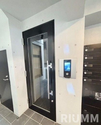 【エントランス】 | ＣＯＣＯＦＬＡＴ赤堤