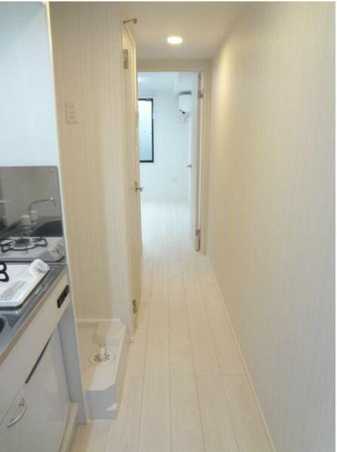 do La Tour 中野　(ドゥラトゥールナカノ)の玄関