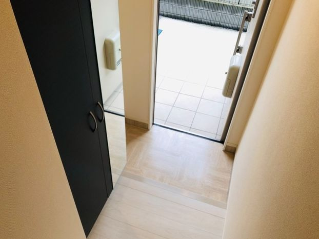 ガーデンの玄関