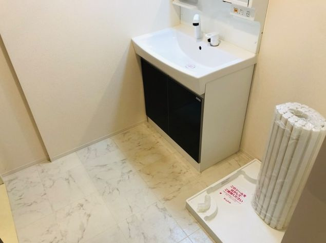 ガーデンの独立洗面台