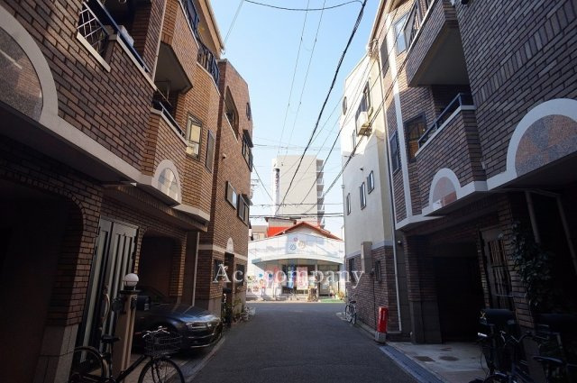 【前面道路含む現地写真】 | 東大阪市長堂2丁目 | 【前面道路：幅員4.7ｍ】