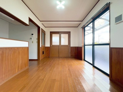 【居間・リビング】 | 箕面市箕面6丁目貸家