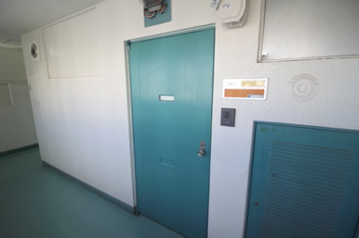 【玄関】 | 長尾第１ビル