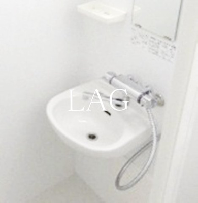 【洗面所】 | ラフィーヌ芝公園 | 洗面台です。