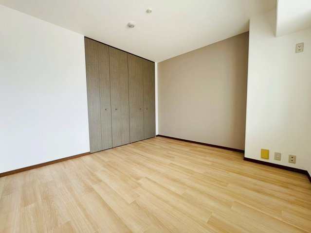 サンシティ桂坂ロイヤル参番館