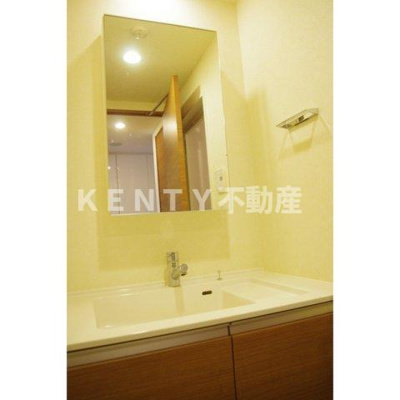 【洗面所】 | スタイリオ品川中延 | 忙しい朝には欠かせない洗面所です