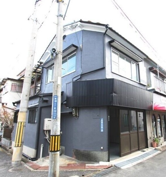 高柳2丁目大型倉庫付貸家