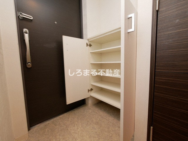 ジュネーゼみなと弁天町の収納