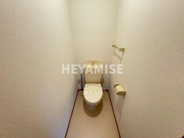 セジュールたさきA棟のトイレ|※同物件反転タイプの写真でございます※現況を優先します※