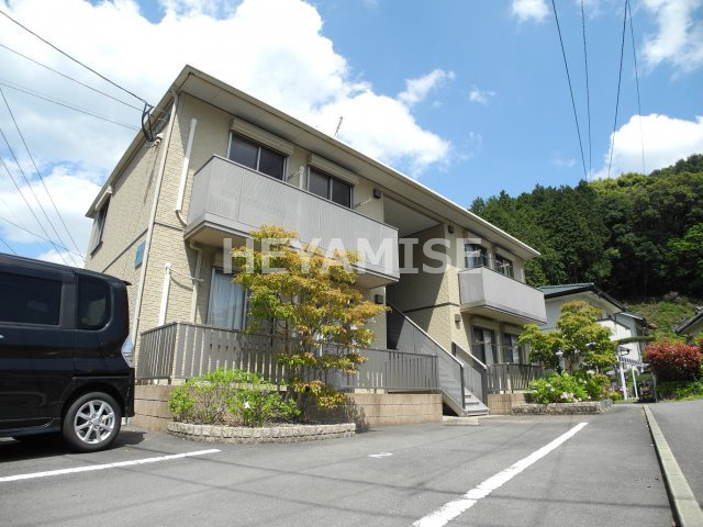 タタラダ・ミネ