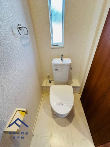 宗像市自由ヶ丘南４丁目　戸建てのトイレ