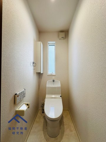 宗像市自由ヶ丘南４丁目　戸建てのトイレ