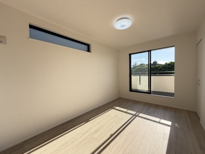 【洋室】 | うるま市赤野（全3棟）A号棟 | A号棟　洋室7帖＋WIC＋収納付き♪